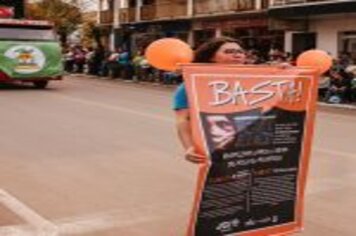 Foto - DESFILE CIVICO CULTURAL FICOU NA HISTÓRIA DOS 60 ANOS DO MUNICÍPIO