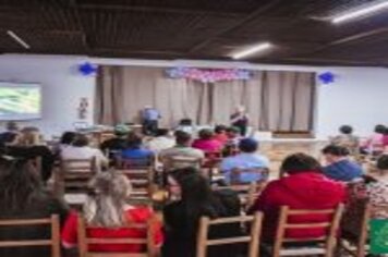 Foto - EVENTO ALUSIVO AO OUTUBRO ROSA E NOVEMBRO AZUL REUNIU DEZENAS DE PESSOAS