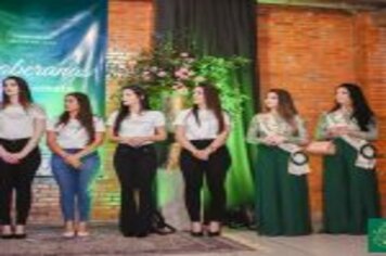 Foto - CANDIDATAS A CORTE DO MUNICÍPIO E DA 10ª Femate Arvorezinha FORAM APRESENTADAS PARA COMISSÃO ORGANIZADORA