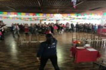 Foto - CRAS PROMOVE FESTA JUNINA