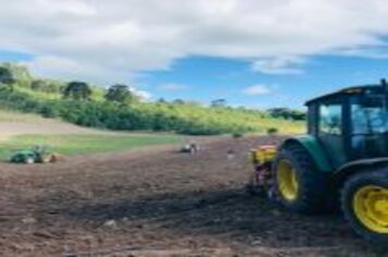 Foto - SECRETARIO DE AGRICULTURA SEGUE ACOMPANHANDO OS TRABALHOS NO INTERIOR