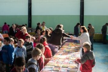 Foto - 5ª Feira do Livro encerra com sucesso em Arvorezinha