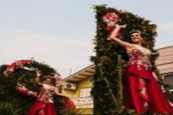 Foto - DESFILE CIVICO CULTURAL FICOU NA HISTÓRIA DOS 60 ANOS DO MUNICÍPIO