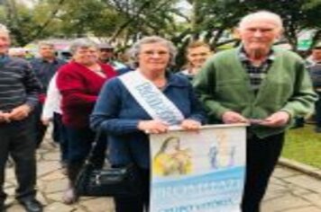 Foto - ENCONTRO DA MELHOR IDADE DO GRUPO ALEGRIA DE VIVER REÚNE IDOSOS DE DIFERENTES CIDADES DA REGIÃO