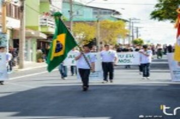 Foto - Desfile Cívico