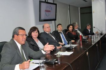 Foto - FUNASA ENTREGA AO MUNICÍPIO PROJETO BÁSICO DE SISTEMA DE ESGOTAMENTO DE SANITÁRIO