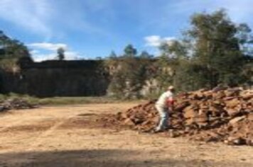 Foto - AS OBRAS DO NOVO PARQUE DE MÁQUINAS CONTINUAM