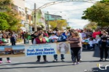 Foto - Desfile Cívico