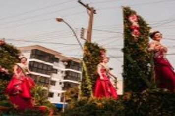 Foto - DESFILE CIVICO CULTURAL FICOU NA HISTÓRIA DOS 60 ANOS DO MUNICÍPIO