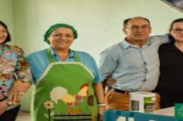 Foto - ENCONTRO REGIONAL DA MELHOR IDADE DO GRUPO RENASCER REÚNE IDOSOS DE DIFERENTES CIDADES