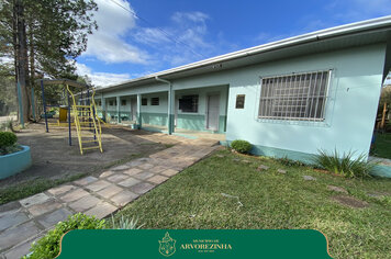 Escola da Linha Gramado recebe nova pintura