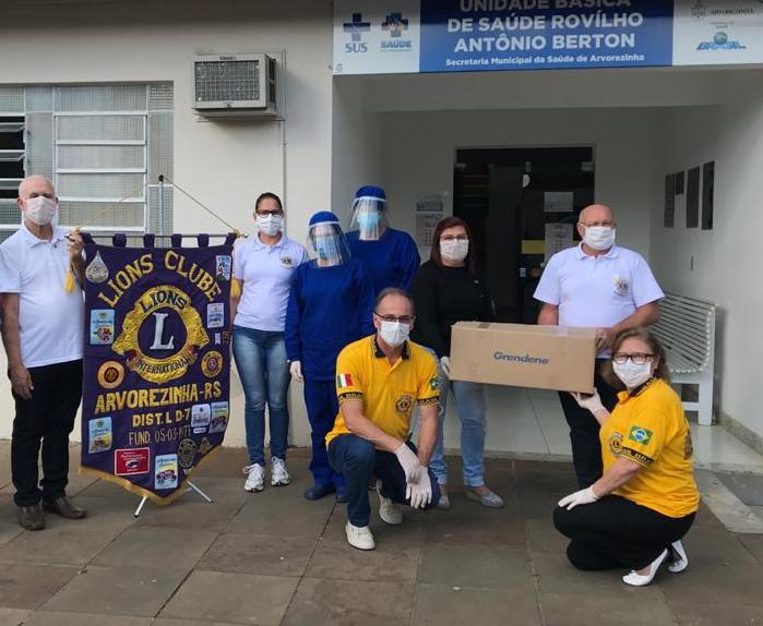 SECRETARIA DE SAÚDE RECEBE DOAÇÃO DE PROTETORES FACIAIS DO LIONS CLUBE, UCS E EMPRESÁRIOS GAÚCHOS
