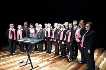 CORAL MUNICIPAL PARTICIPA DE ENCONTRO DE CORAIS EM PASSO FUNDO