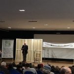 ARVOREZINHENSE LANÇA LIVRO CONTOS DO ARREPIO 2