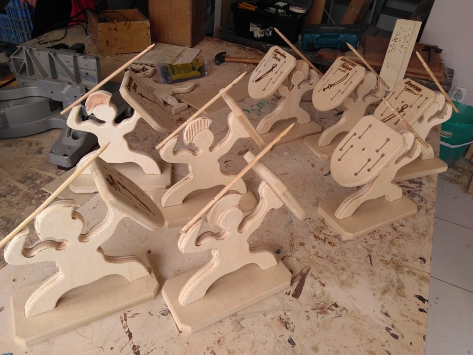 OFICINA DE MARCENARIA ACONTECE TODA SEMANA